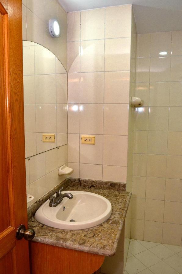 Apartamentos El Penon Del Rodadero Vista Al Mar - By Apartamar Santa Marta Kültér fotó